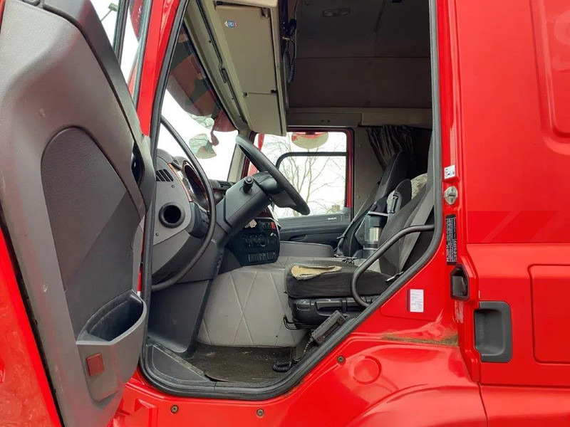 Leasing di DAF CF400 / CURTAIN SAILS / BIG PLATFORM 2500 KG / DEB / NAVI / FULL-AIR / LWDS / ACC / AUTOMATIC / EURO-6 / 2015 DAF CF400 / CURTAIN SAILS / BIG PLATFORM 2500 KG / DEB / NAVI / FULL-AIR / LWDS / ACC / AUTOMATIC / EURO-6 / 2015: foto 14