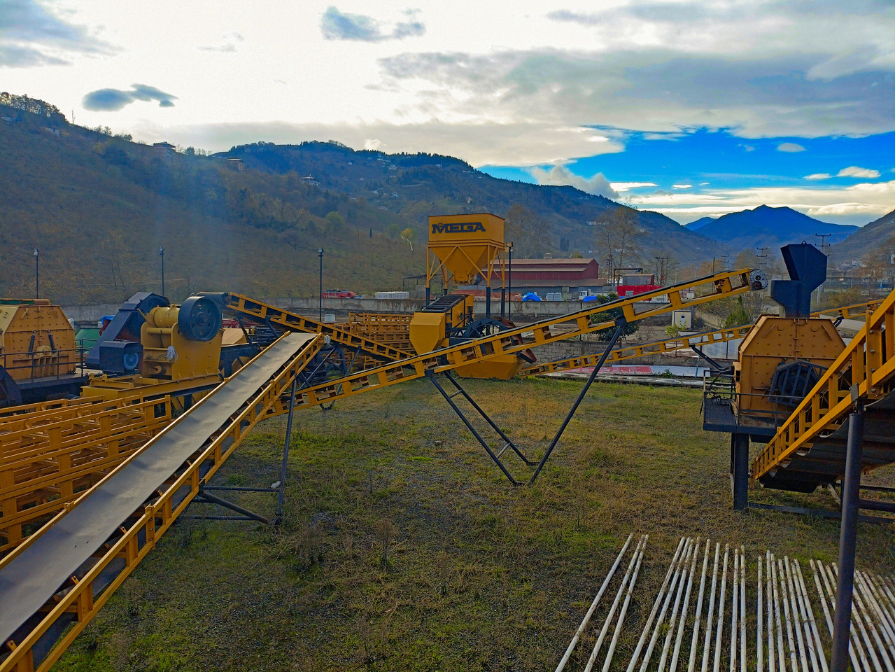 Impianto di frantumazione nuovo MEGA Crushing and Screening Plant | Ready in Stock: foto 8