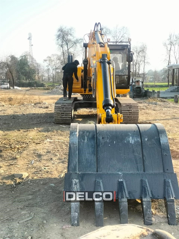 Escavatore cingolato nuovo JCB NXT215 LC: foto 14