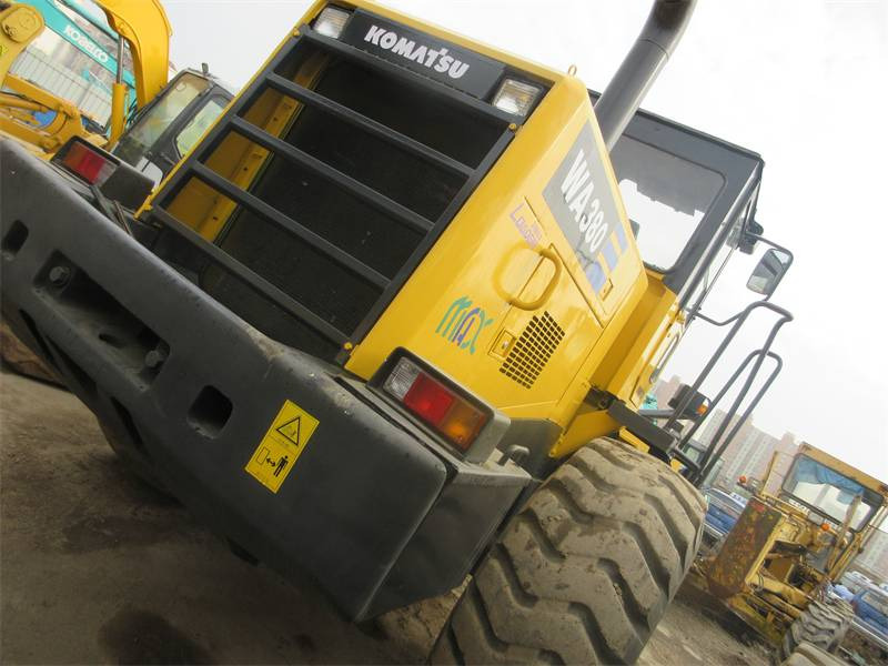 Leasing di  Komatsu WA 380-3 Komatsu WA 380-3: foto 17