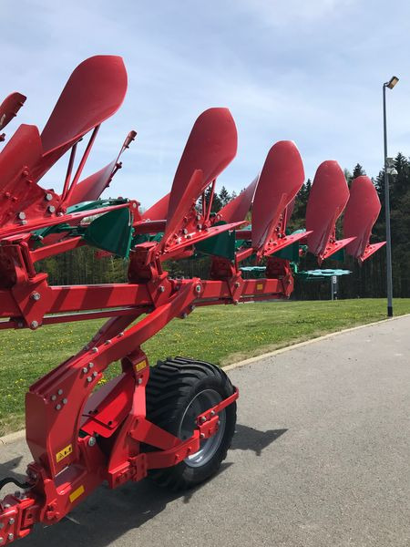 Aratro nuovo Kverneland PG 100-7: foto 8 Aratro nuovo Kverneland PG 100-7: foto 8