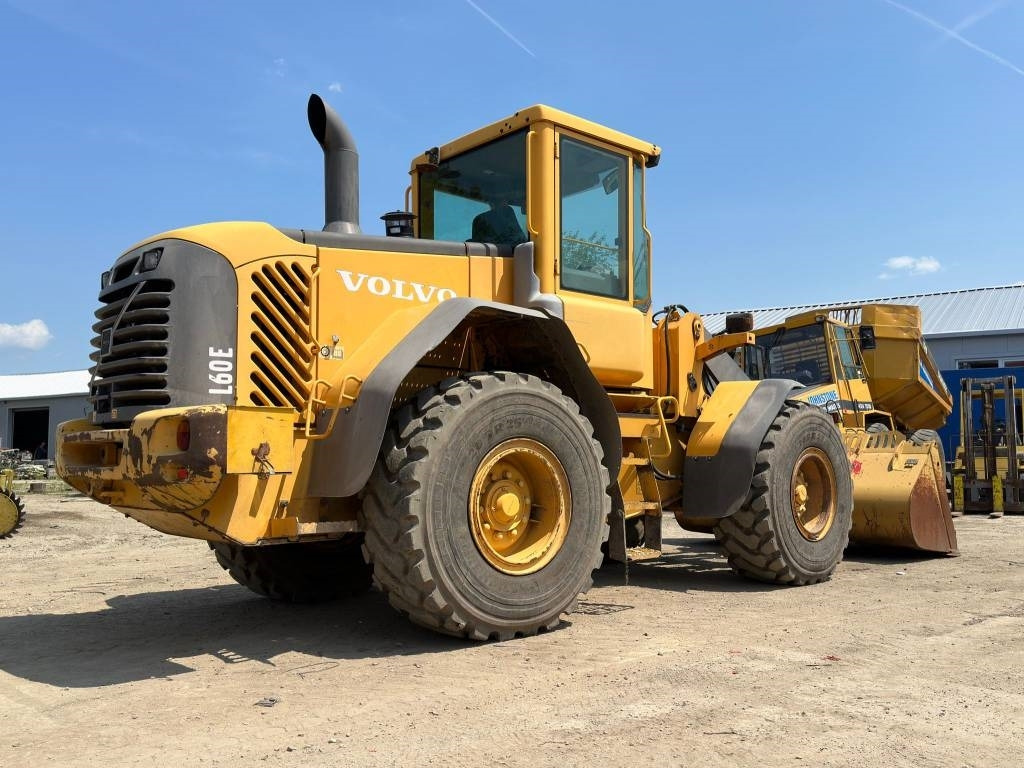 Pala gommata Volvo L 60 E: foto 6