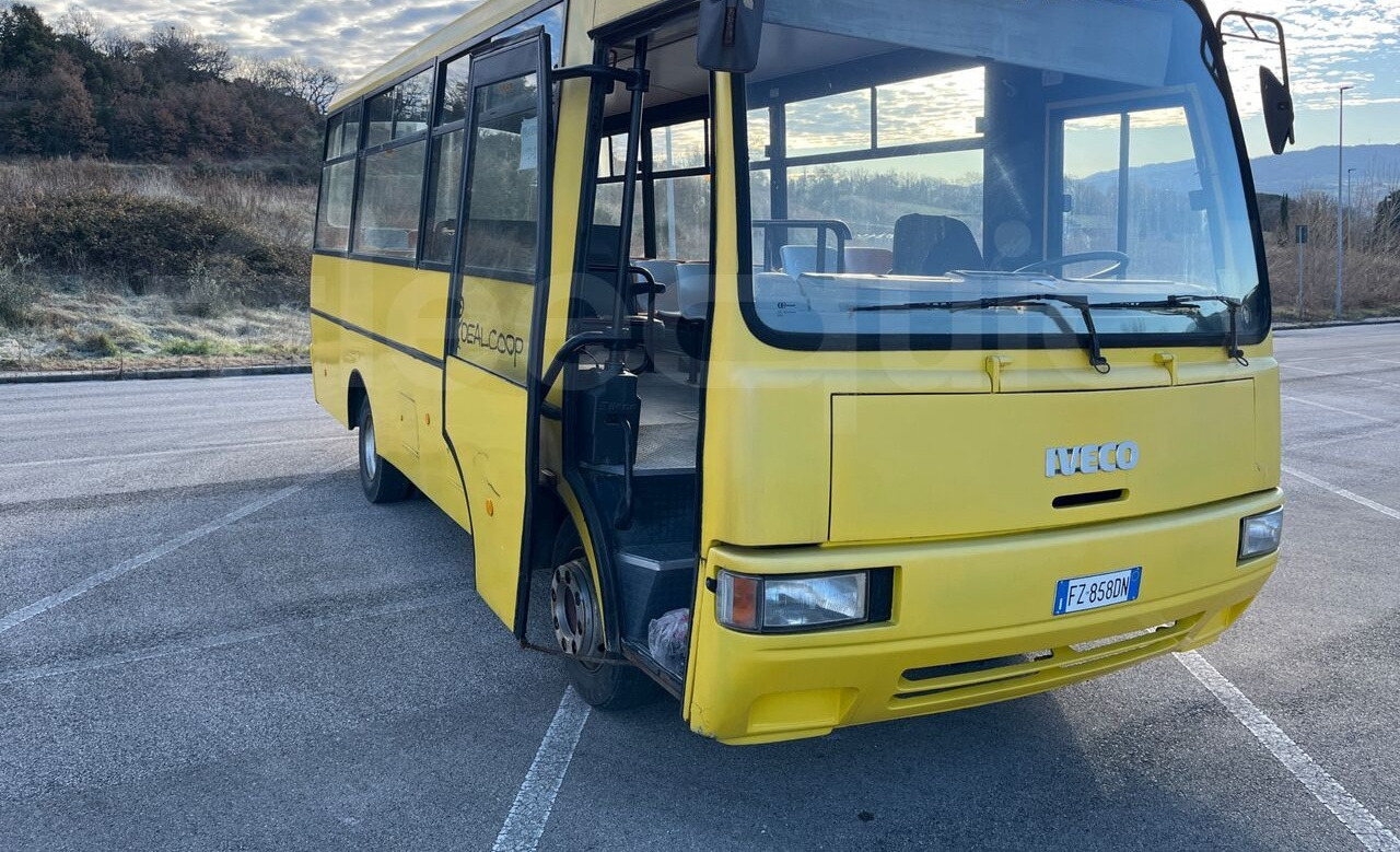 Autobus extraurbano IVECO Cacciamali: foto 6