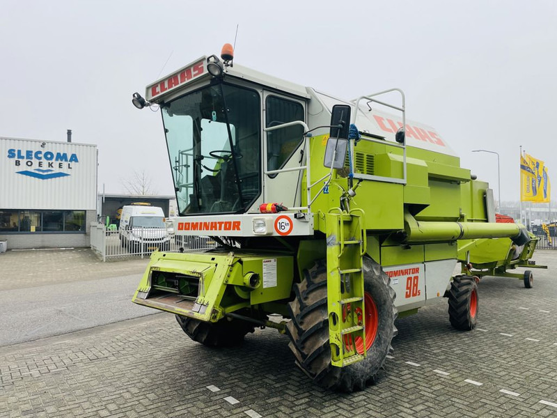 Mietitrebbia Claas Dominator 98 S: foto 1