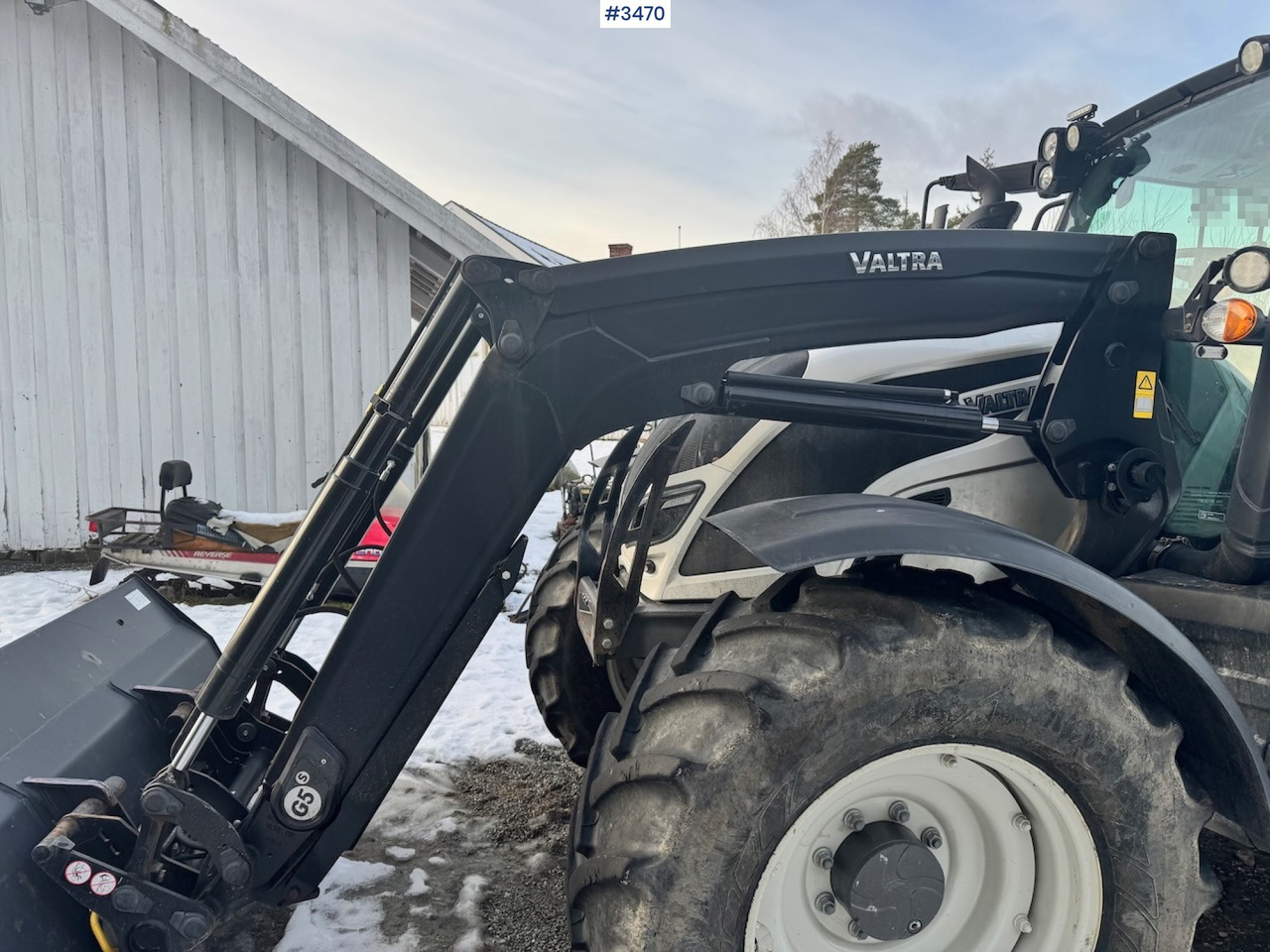 Trattore 2019 Valtra N134 w/ Front loader and bucket. 900 hours!: foto 32