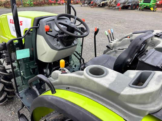 Trattore Claas nexos 210f: foto 10