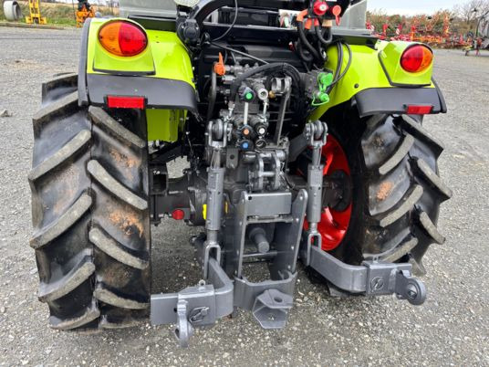 Trattore Claas nexos 210f: foto 6