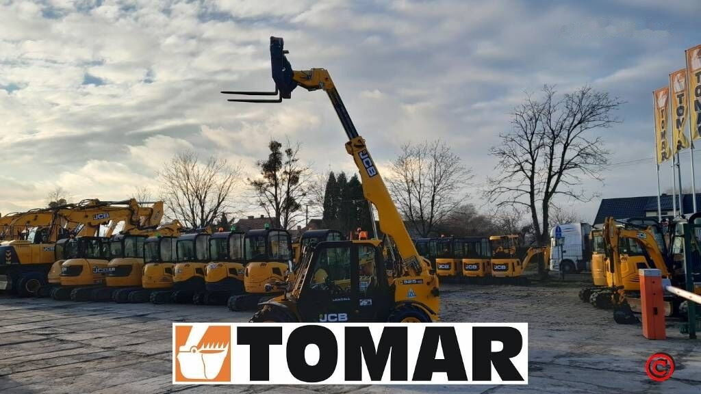 Sollevatore telescopico JCB 525-60: foto 10