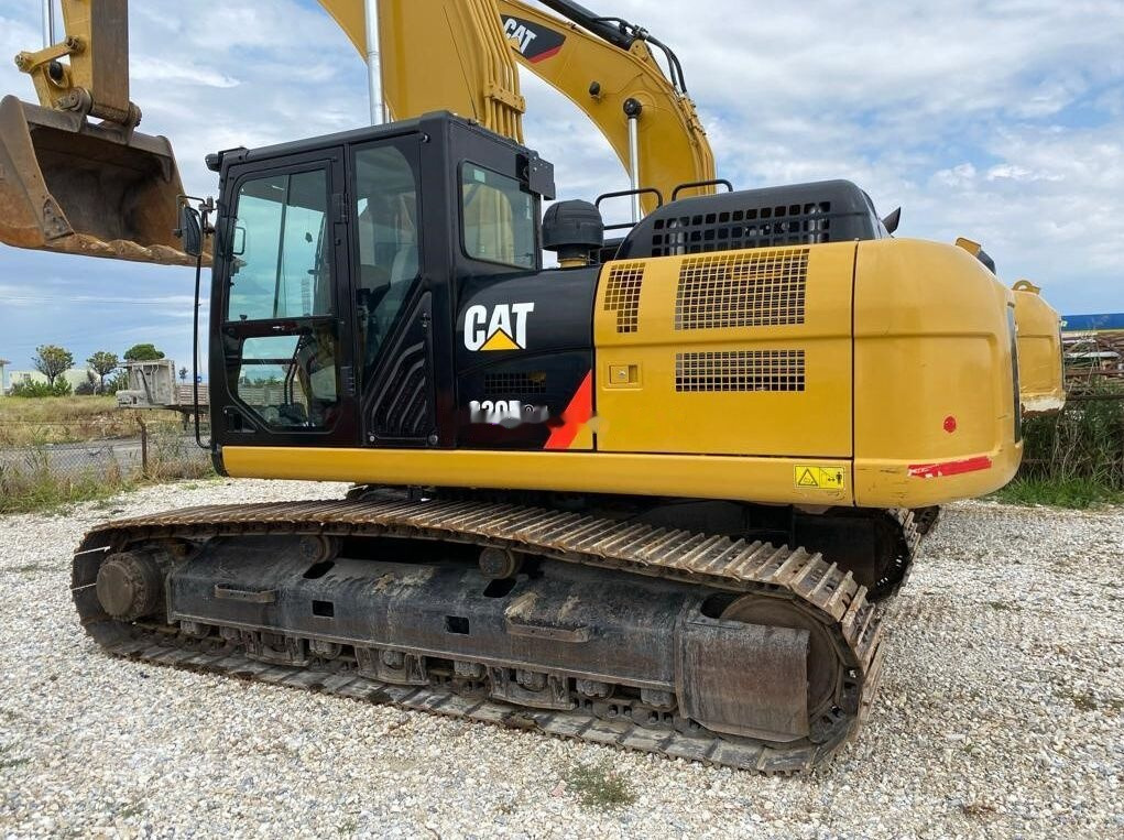 Escavatore cingolato Caterpillar 330D2L: foto 12