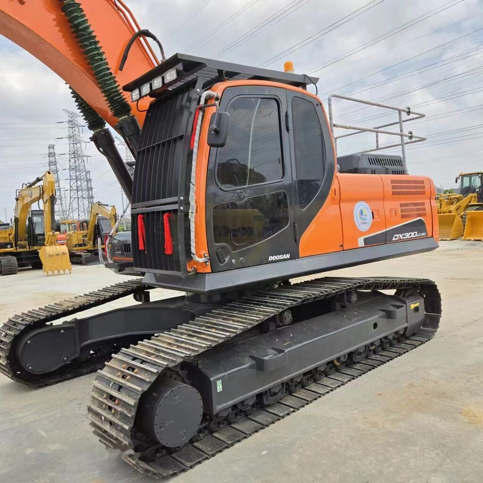 Escavatore cingolato Doosan DX300LC: foto 15