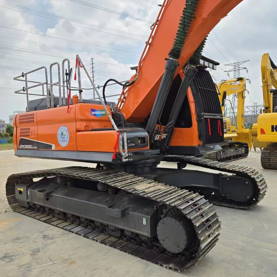 Escavatore cingolato Doosan DX300LC: foto 14