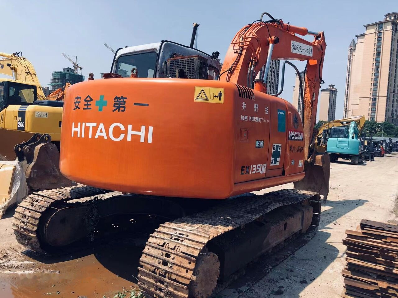 Escavatore cingolato Hitachi EX135: foto 7