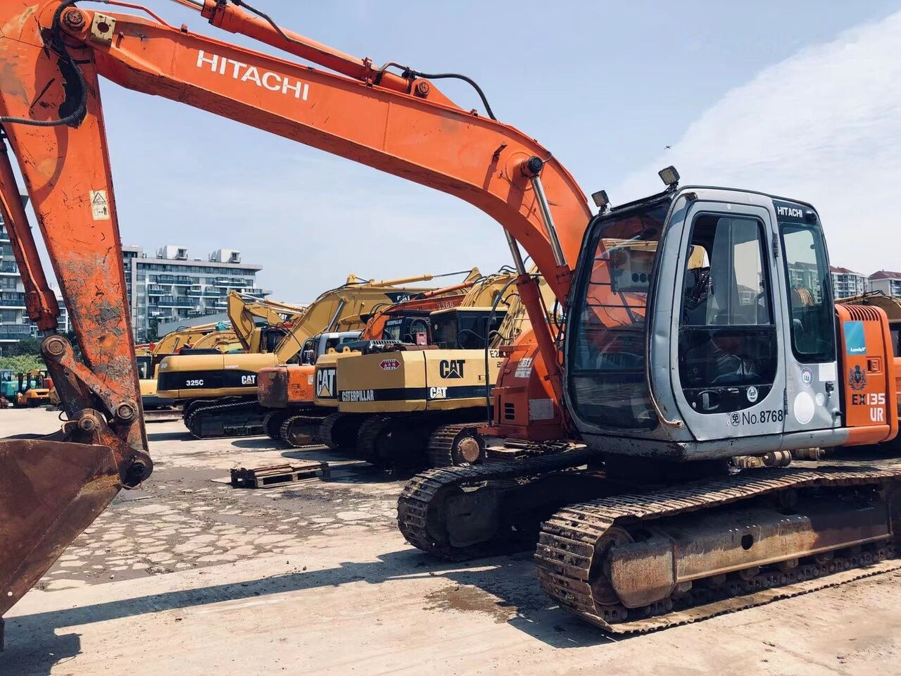 Escavatore cingolato Hitachi EX135: foto 6