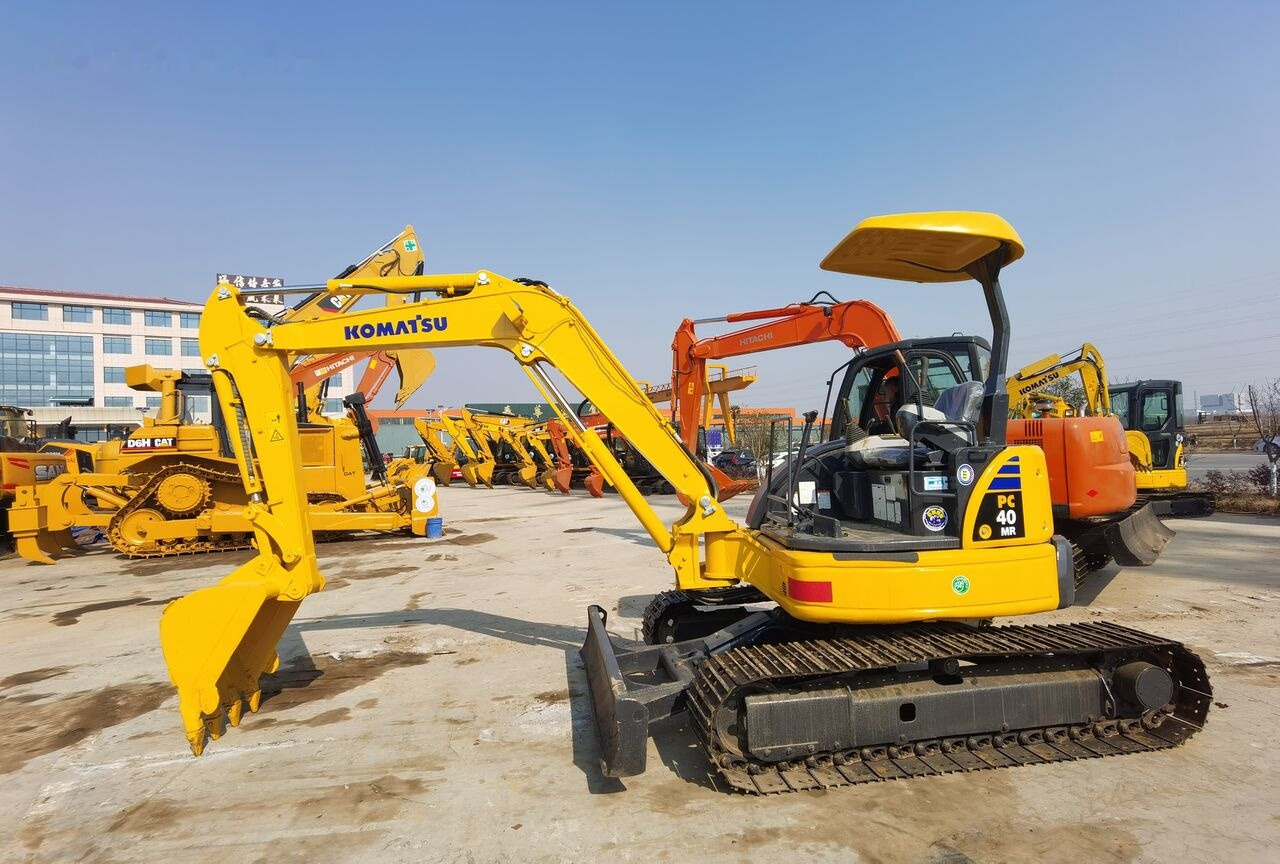 Miniescavatore Komatsu PC40MR: foto 7