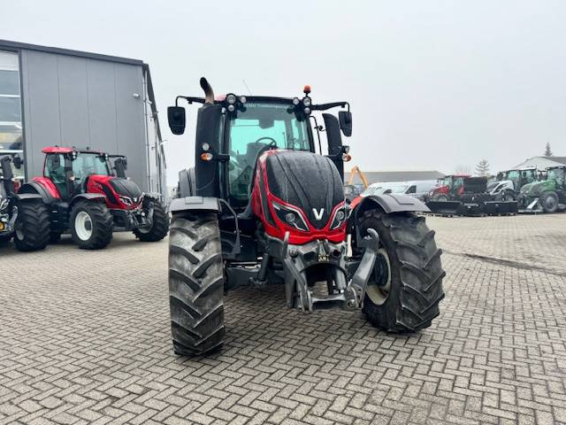 Trattore Valtra T144 Hitech: foto 11