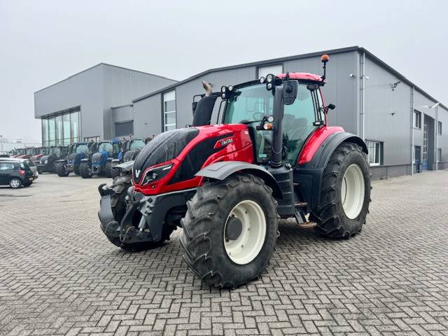 Trattore Valtra T144 Hitech: foto 6