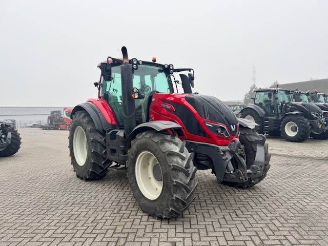 Trattore Valtra T144 Hitech: foto 13