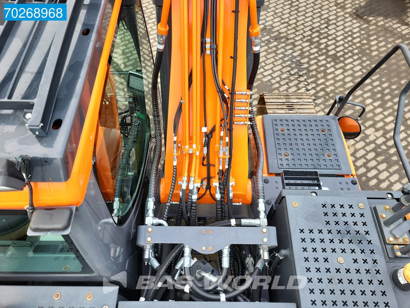 Escavatore cingolato Doosan DX225 LC-5 LOW HOURS: foto 9