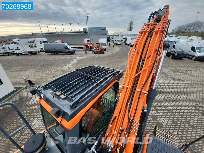 Escavatore cingolato Doosan DX225 LC-5 LOW HOURS: foto 8