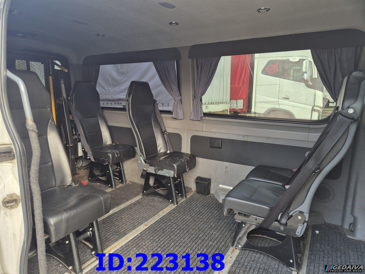 Pullman MERCEDES-BENZ Sprinter 213 - Euro5: foto 16