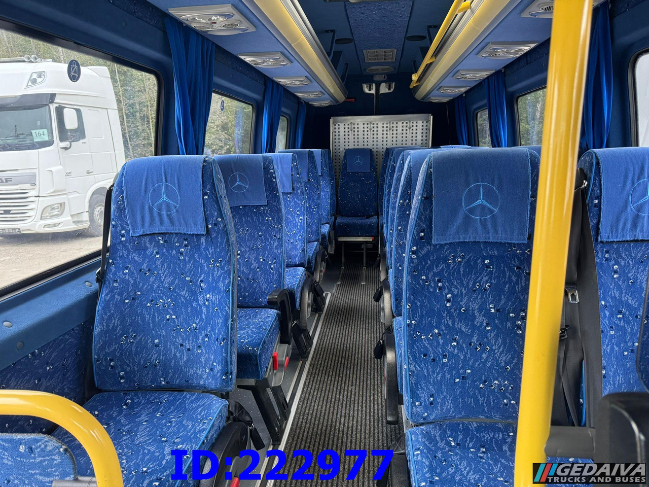 Pullman MERCEDES-BENZ Sprinter 516 VIP 21-places - Euro5: foto 20