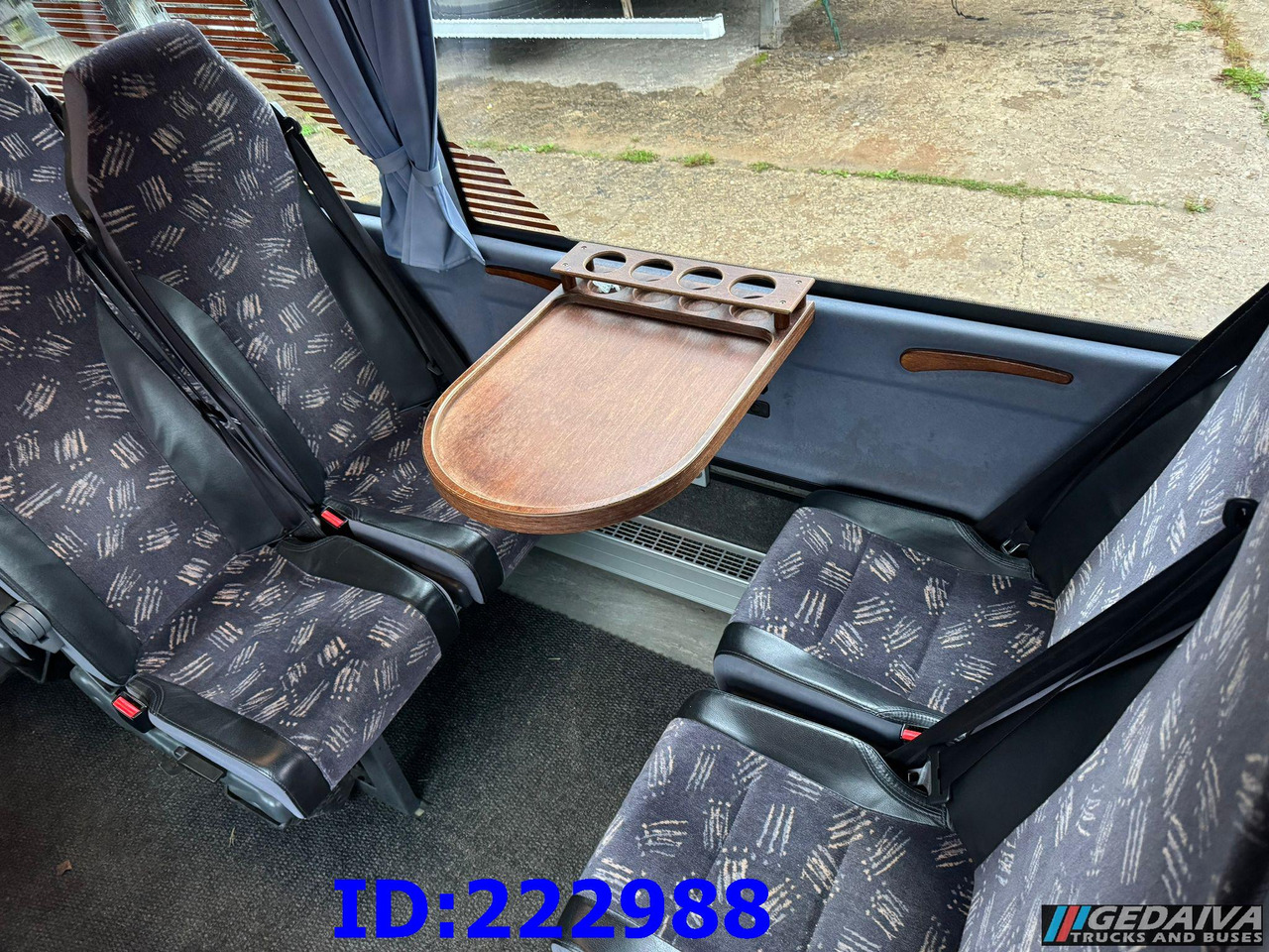 Pullman MERCEDES-BENZ Sprinter 519 VIP - 17 Seater: foto 15