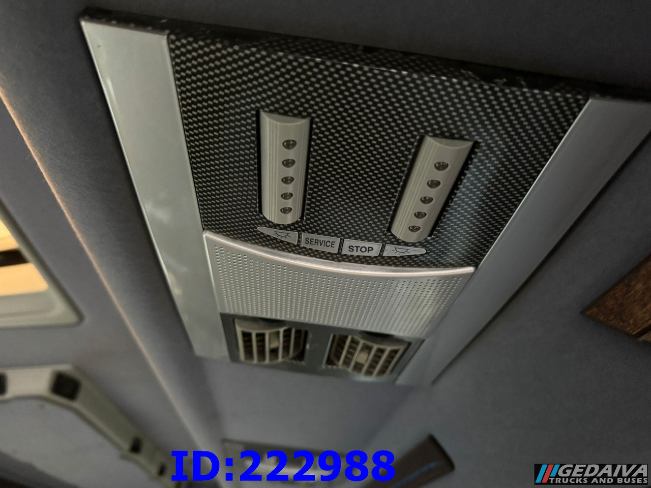 Pullman MERCEDES-BENZ Sprinter 519 VIP - 17 Seater: foto 13