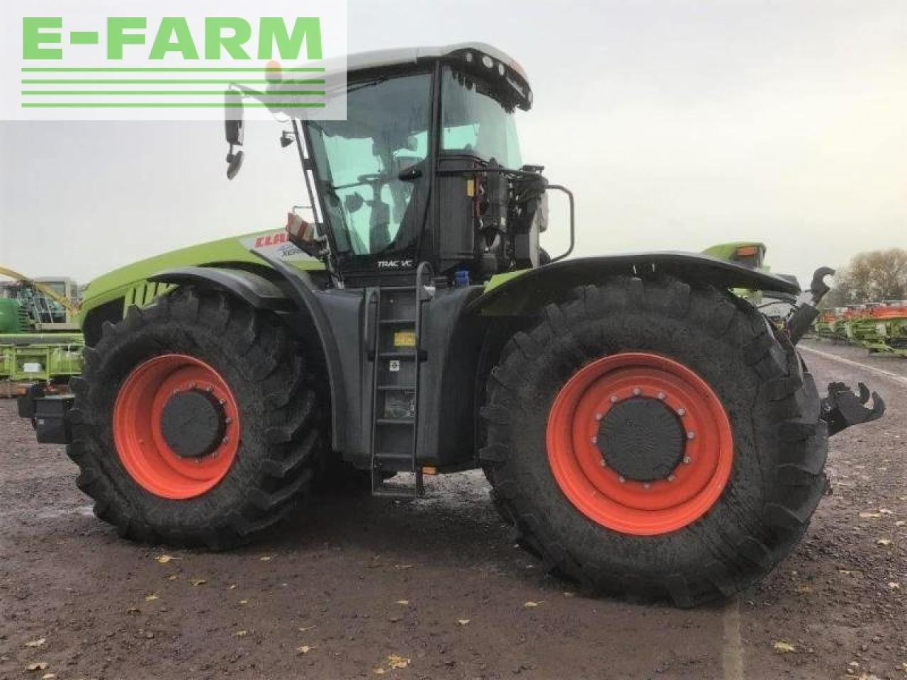 Trattore CLAAS xerion 4200 trac vc TRAC VC: foto 6