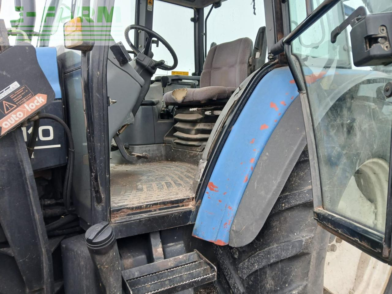 Trattore New Holland TS110: foto 18