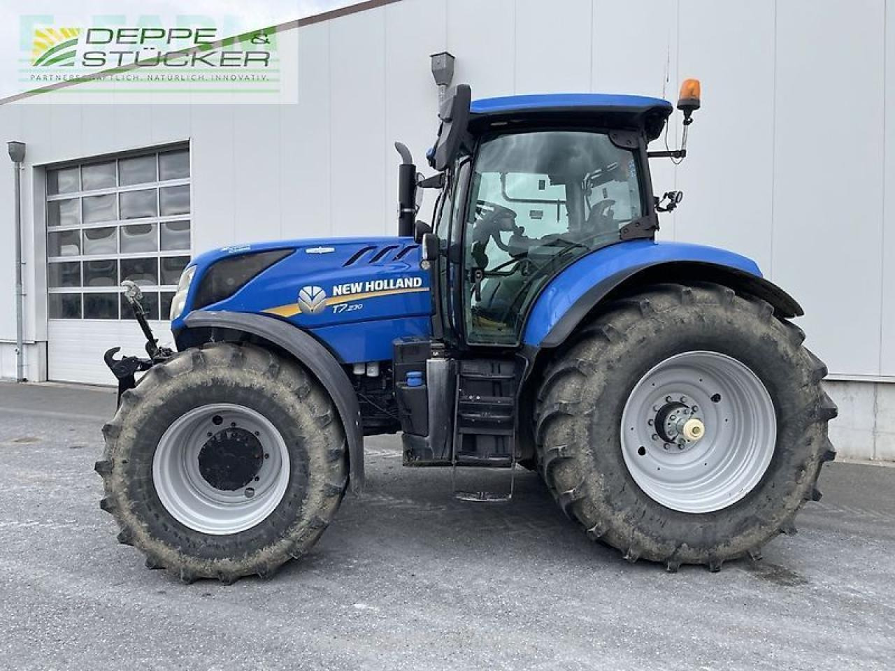 Trattore New Holland t7.230: foto 15