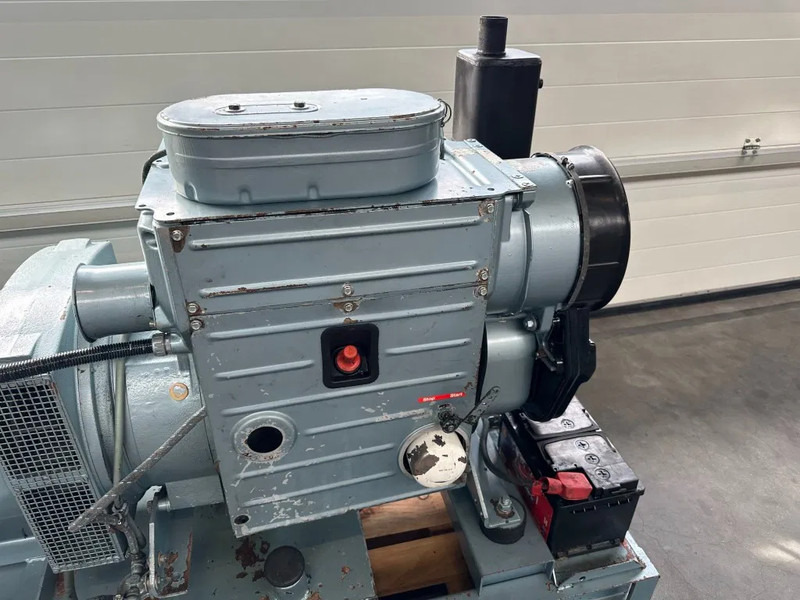 Gruppo elettrogeno Hatz 3M40L Mecc Alte Spa 40 kVA generatorset ex Emergency ! 22 hours !: foto 8 Gruppo elettrogeno Hatz 3M40L Mecc Alte Spa 40 kVA generatorset ex Emergency ! 22 hours !: foto 8