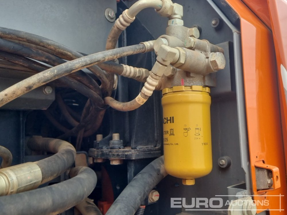 Escavatore cingolato 2019 Hitachi ZX210LC-6: foto 35