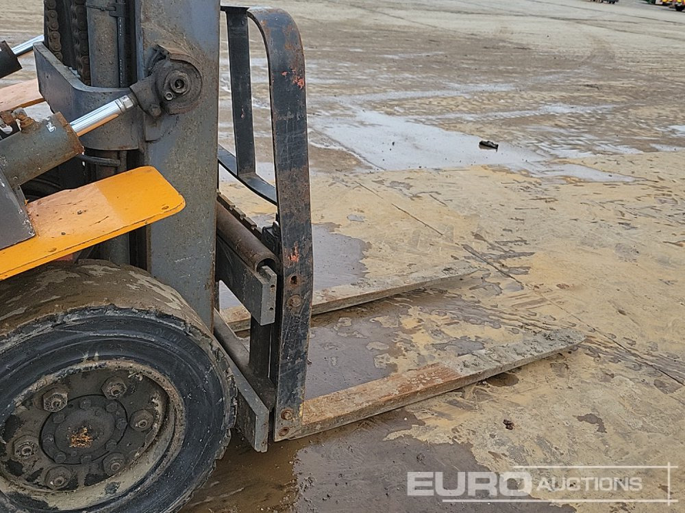 Carrello elevatore Nissan FGJ02A30U: foto 13