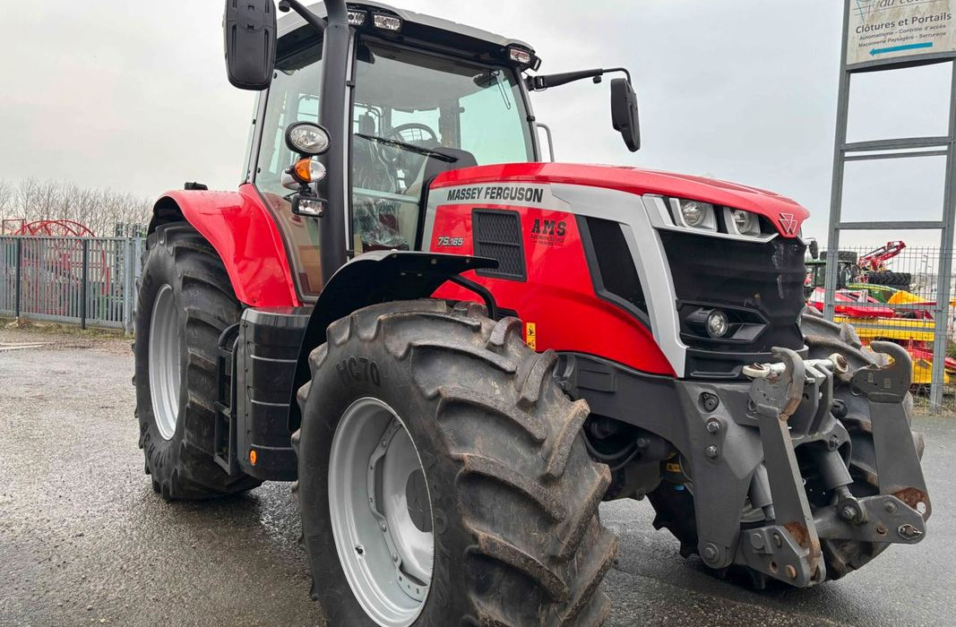 Trattore Massey Ferguson MF 7S 165 DYNA 6: foto 11